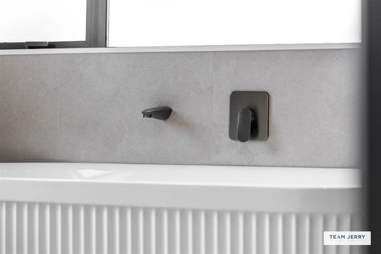 Photo of property in 339c Bucklands Beach Road, Bucklands Beach, Auckland, 2012