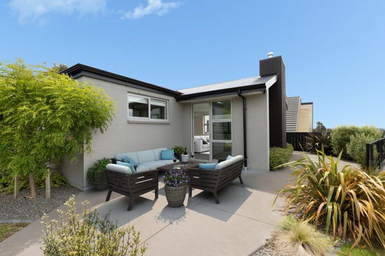 Photo of property in 77 Adler Drive, Ohauiti, Tauranga, 3112