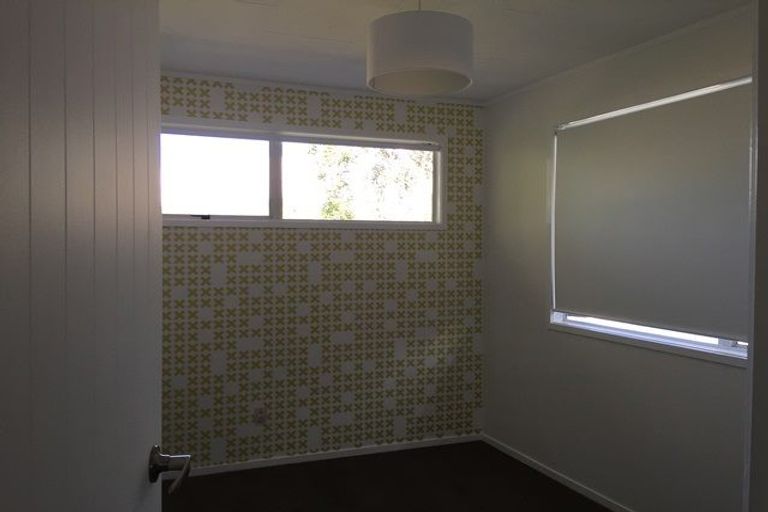 Photo of property in 57 Reynella Drive, Massey, Auckland, 0614