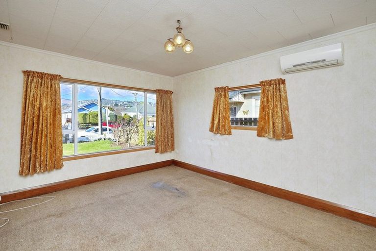 Photo of property in 37 Somerfield Street, Somerfield, Christchurch, 8024