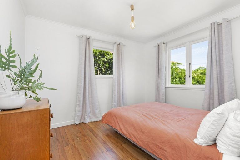 Photo of property in 39a Wallis Street, Raglan, 3225