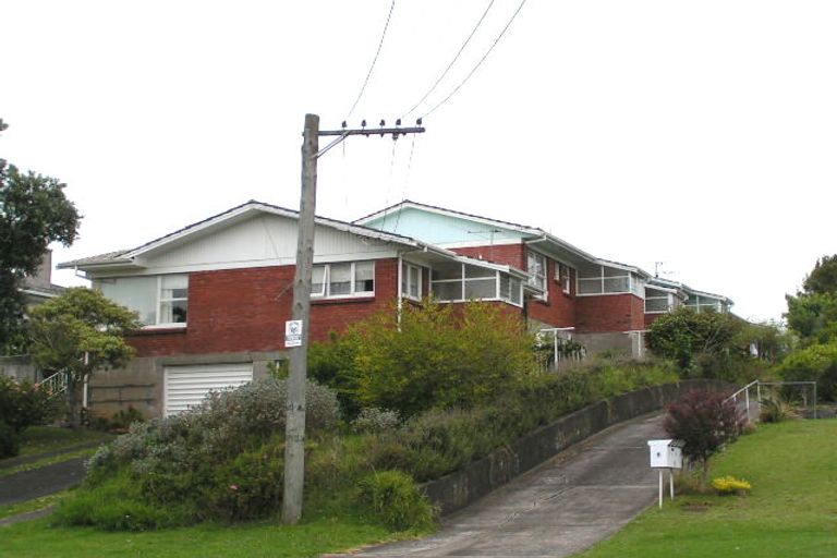 Photo of property in 3/6 Hart Road, Hauraki, Auckland, 0622