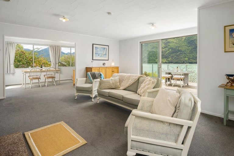 Photo of property in 685 Queen Charlotte Drive, Havelock, Picton, 7281