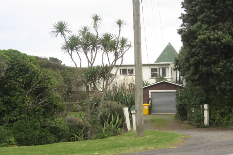 Photo of property in 54 The Esplanade, Raumati South, Paraparaumu, 5032