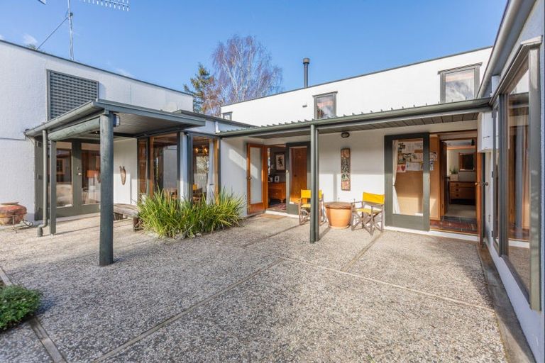 Photo of property in 17 Domain Road, Waipawa, 4210