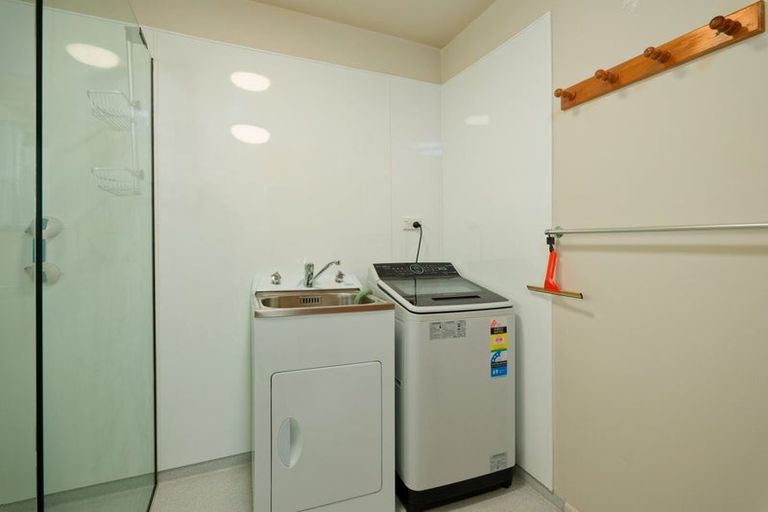 Photo of property in 21 Kaka Road, South Bay, Kaikoura, 7300