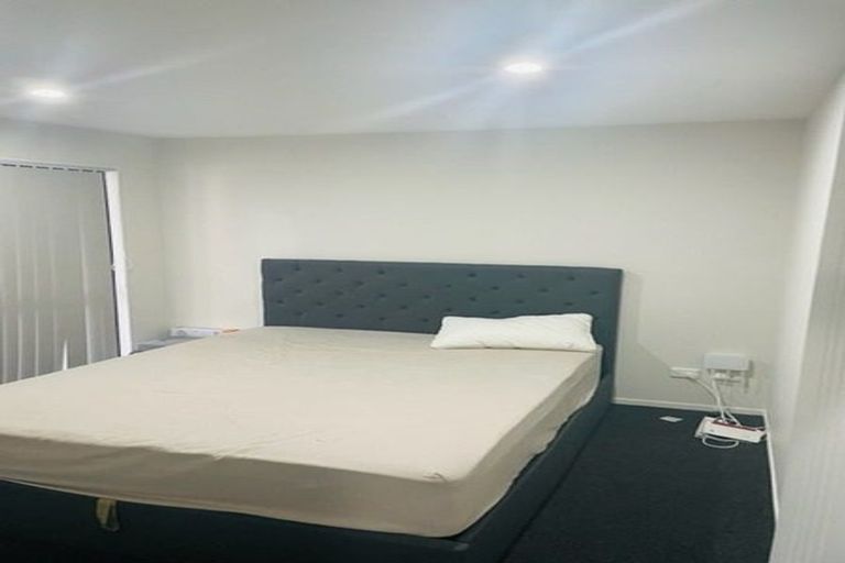 Photo of property in 6a Karihi Road, Karaka, Papakura, 2113