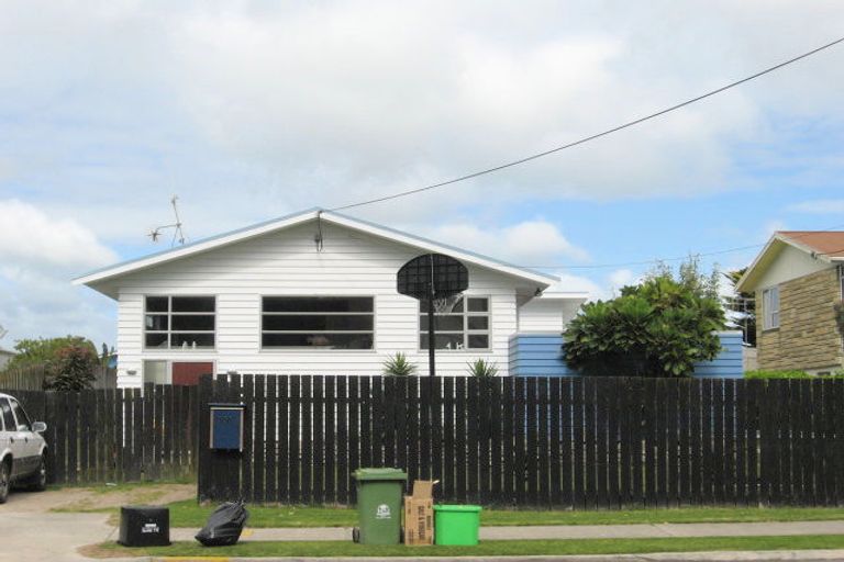 Photo of property in 244 Papamoa Beach Road, Papamoa Beach, Papamoa, 3118