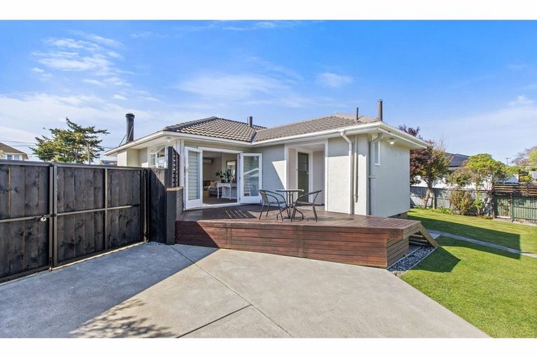 Photo of property in 317 Hills Road, Mairehau, Christchurch, 8013