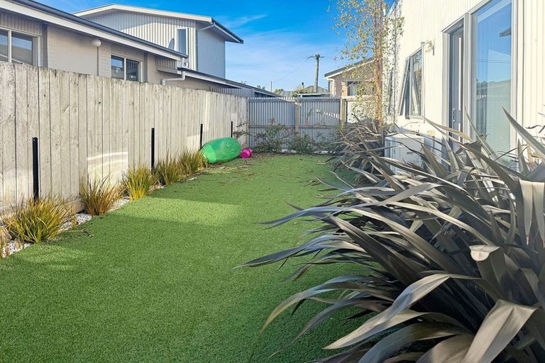 Photo of property in 10a Douglas Street, Levin, 5510