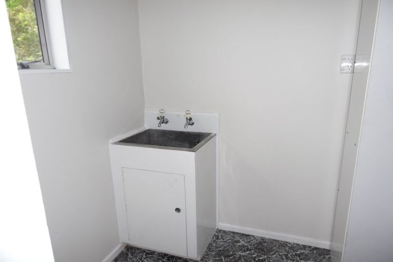 Photo of property in 2 Rajkot Terrace, Broadmeadows, Wellington, 6035