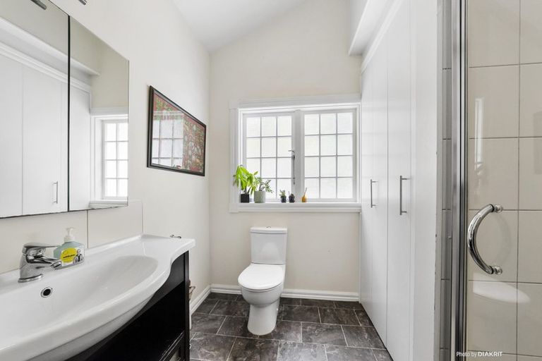 Photo of property in 4a Melrose Crescent, Melrose, Wellington, 6023