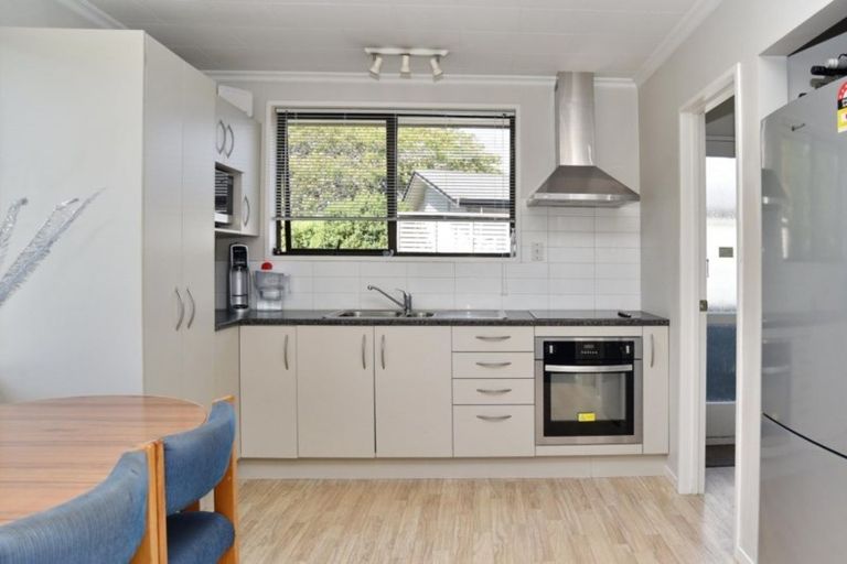 Photo of property in 1/82 Wingate Street, Redwood, Christchurch, 8051