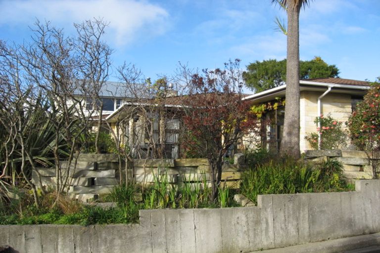Photo of property in 40 Brownville Crescent, Maori Hill, Dunedin, 9010