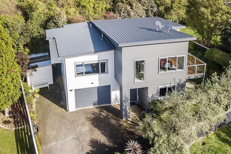 Photo of property in 24a Thimble Lane, Whitby, Porirua, 5024