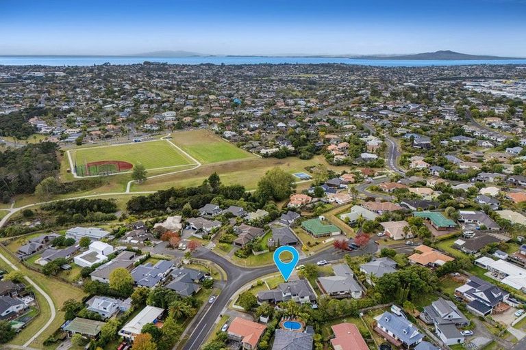 Photo of property in 3 Sandpiper Grove, Unsworth Heights, Auckland, 0632