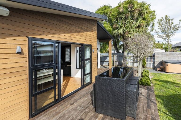 Photo of property in 131a Bower Avenue, New Brighton, Christchurch, 8083