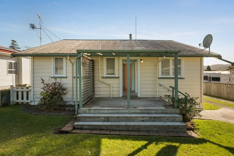 Photo of property in 25 Miller Avenue, Paeroa, 3600