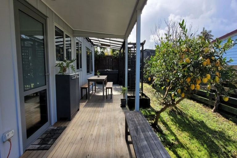 Photo of property in 45a Barnhill Crescent, Pahurehure, Papakura, 2113