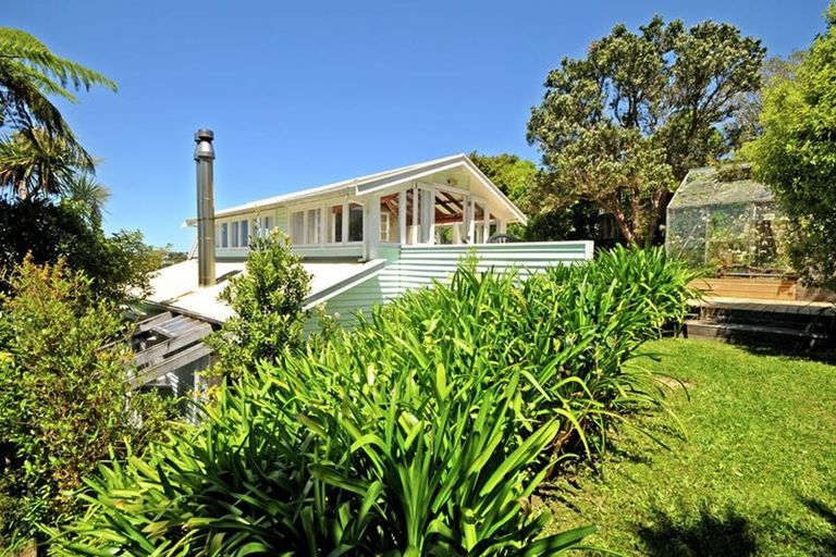 Photo of property in 60 Hatton Street, Karori, Wellington, 6012