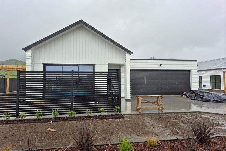 Photo of property in 6 Mataikokako Loop, Kawakawa Bay, 2585