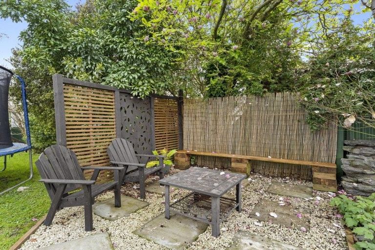 Photo of property in 178 Bridge Street, Bulls, 4818