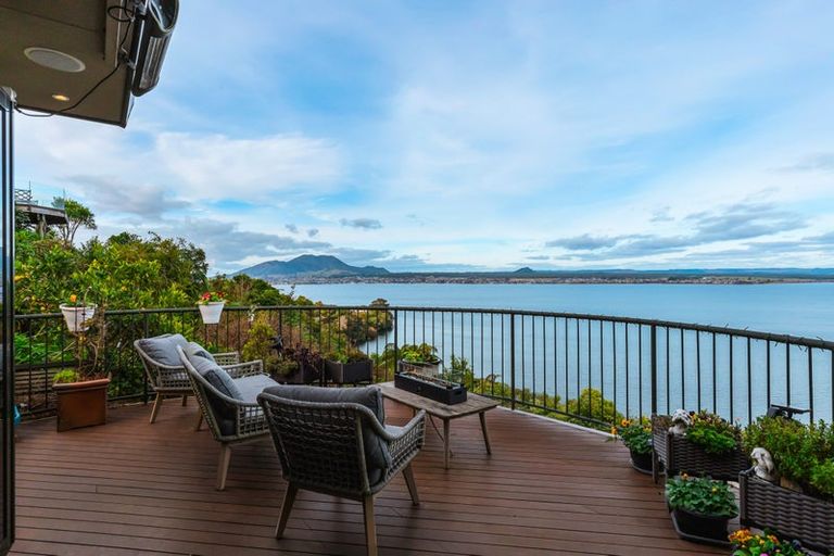 Photo of property in 2/71 Wakeman Road, Acacia Bay, Taupo, 3330