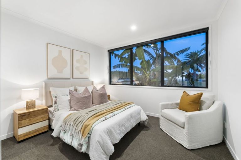 Photo of property in 284 Hobsonville Point Road, Hobsonville, Auckland, 0616