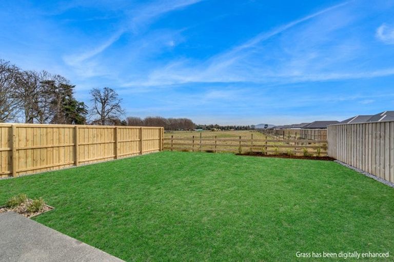 Photo of property in 35 Crossley Avenue, Woodend, 7610