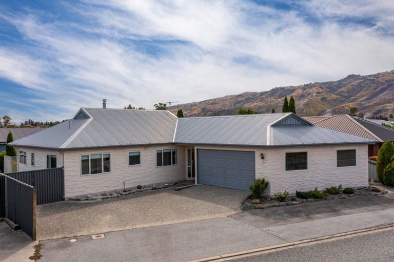 Photo of property in 5 Melmore Terrace, Cromwell, 9310