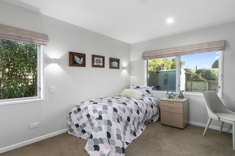 Photo of property in 11 Holyport Close, Fairfield, Dunedin, 9018