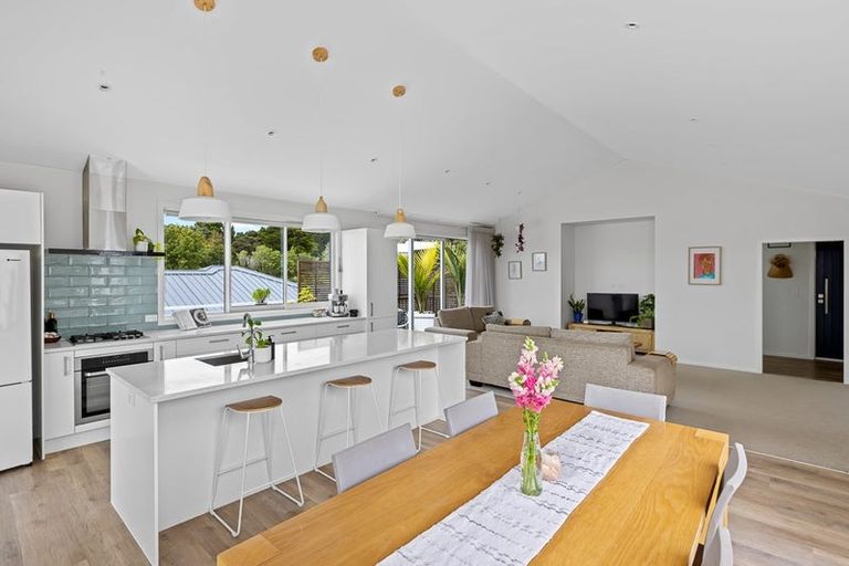 Photo of property in 14 Three Brothers Place, Warkworth, 0981