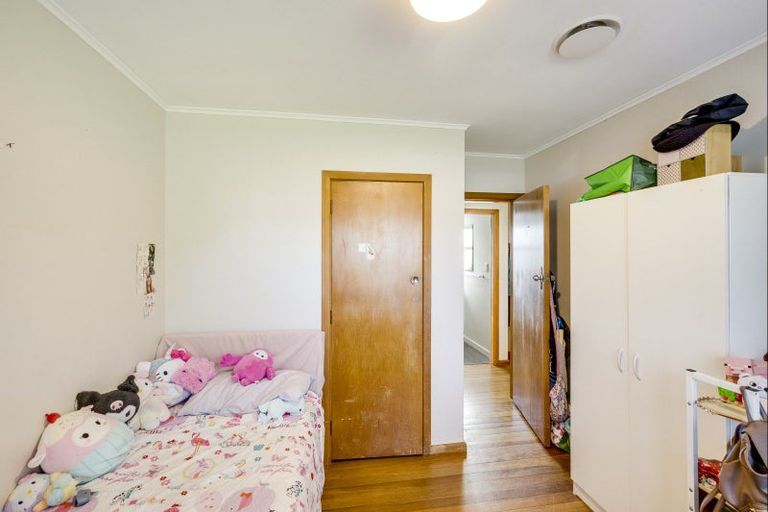 Photo of property in 17 Downing Avenue, Pirimai, Napier, 4112