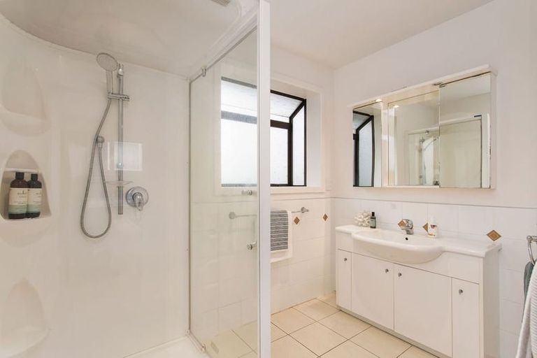 Photo of property in 389 Estuary Road, South New Brighton, Christchurch, 8062