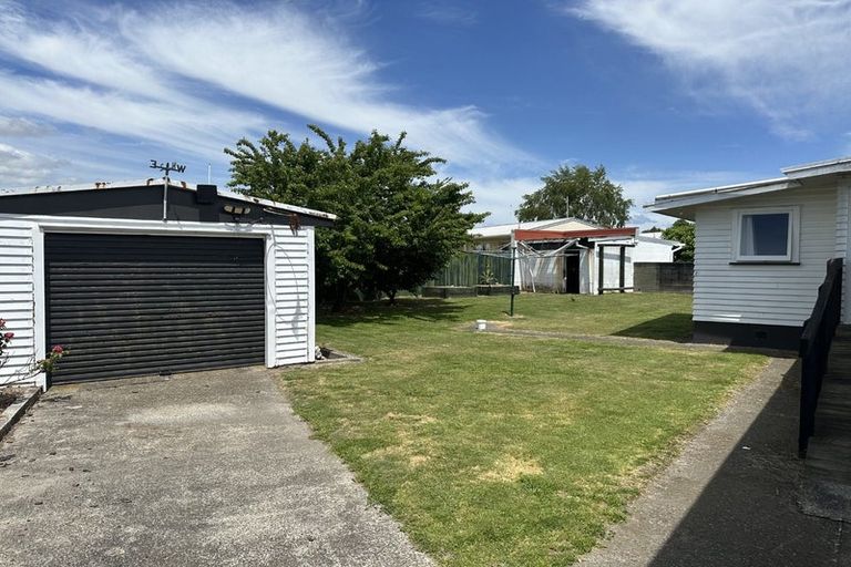 Photo of property in 11 Clouston Crescent, Fenton Park, Rotorua, 3010