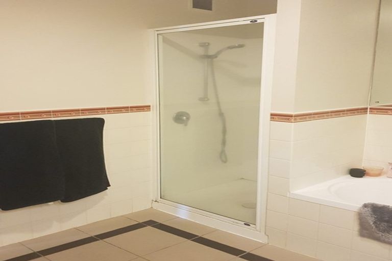 Photo of property in Admiralty Courts, 5/42 Marriner Street, Sumner, Christchurch, 8081