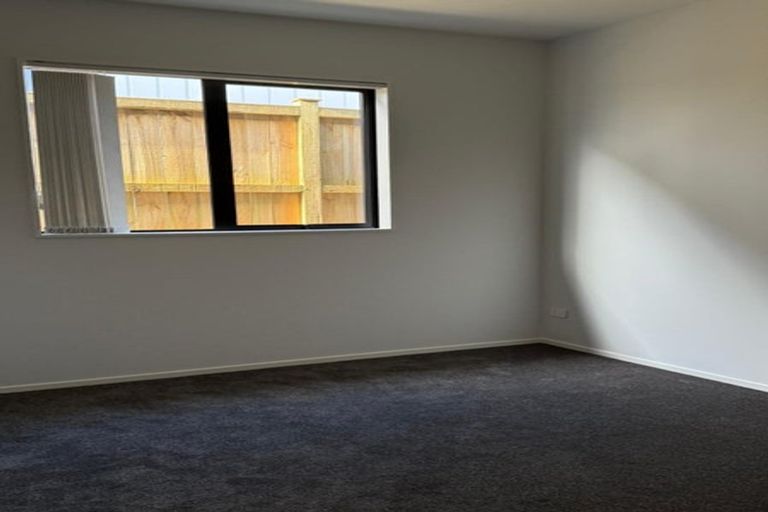 Photo of property in 43 Tributary Parade, Karaka, Papakura, 2113