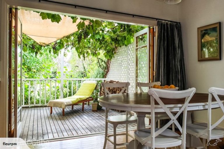 Photo of property in 50 Nixon Street, Hamilton East, Hamilton, 3216