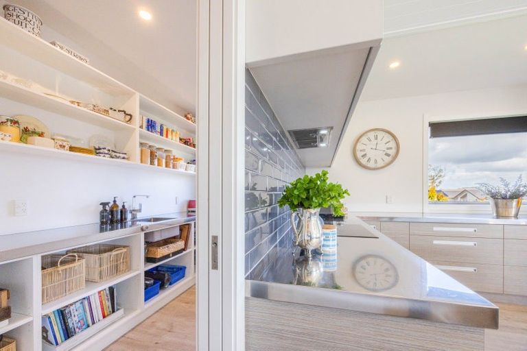 Photo of property in 211c Racecourse Road, Waipukurau, 4282