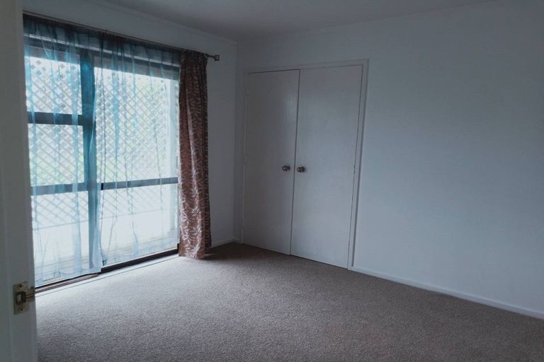 Photo of property in 56 Andrew Road, Howick, Auckland, 2010