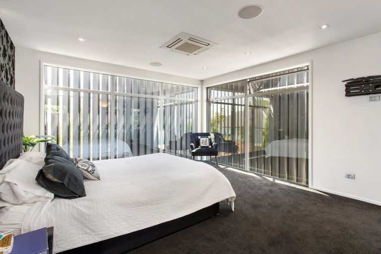 Photo of property in 54 Office Road, Merivale, Christchurch, 8014