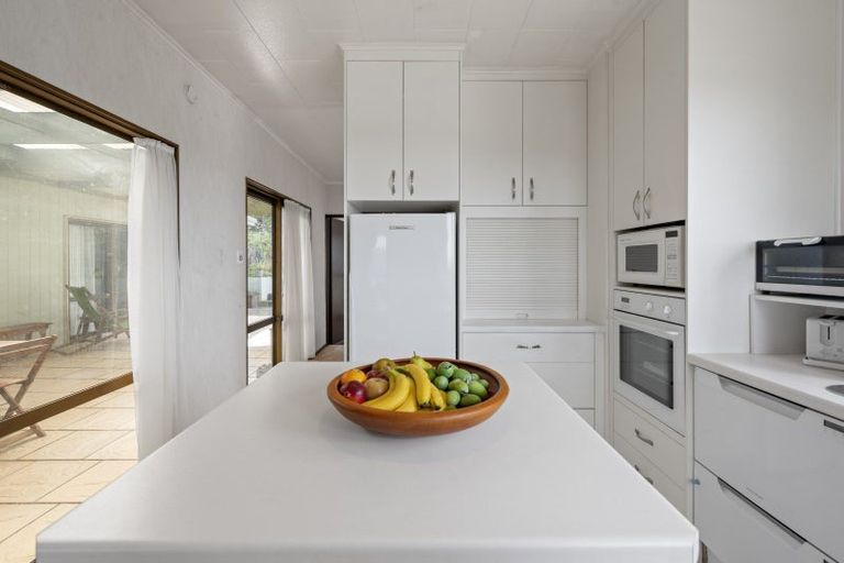 Photo of property in 14 Ewan Place, Taradale, Napier, 4112