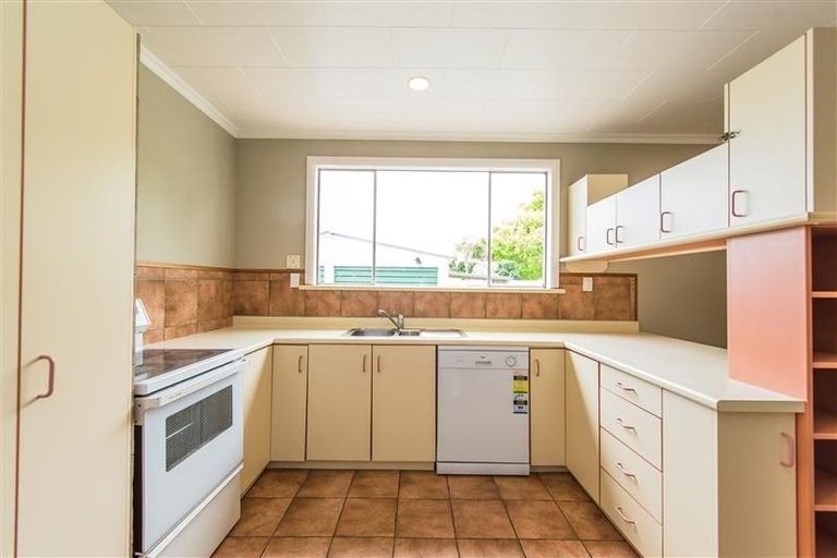 Photo of property in 7 Marne Street, Hokowhitu, Palmerston North, 4410