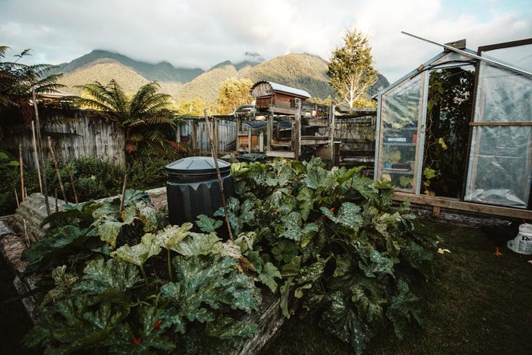 Photo of property in 17 Pekanga Drive, Fox Glacier, 7886