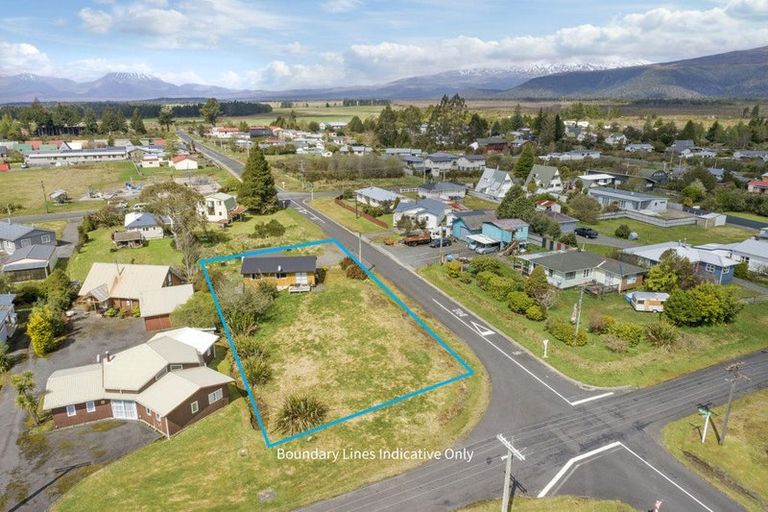 Photo of property in 30 Millar Street, National Park, Owhango, 3989