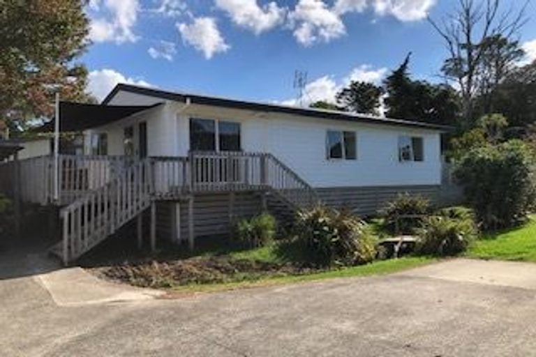 Photo of property in 49a Vincent Street, Howick, Auckland, 2014