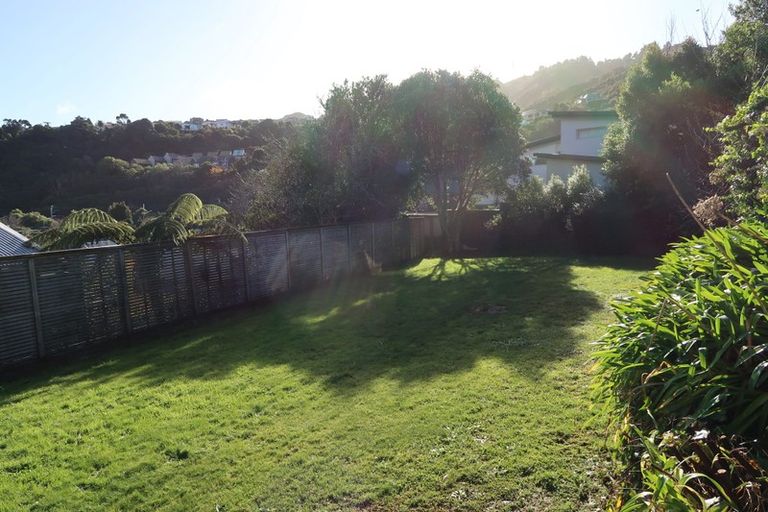 Photo of property in 10 Lucknow Terrace, Khandallah, Wellington, 6035