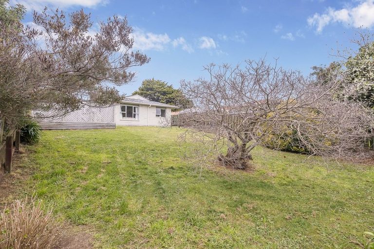 Photo of property in 14a Nola Avenue, Raumati Beach, Paraparaumu, 5032