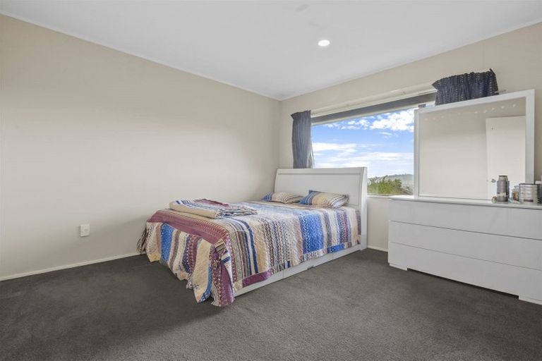 Photo of property in 1/6 Libnai Avenue, Clover Park, Auckland, 2019