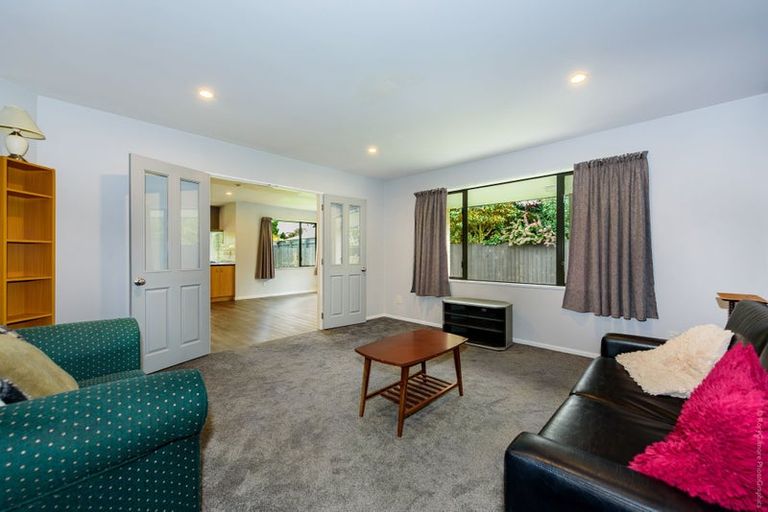 Photo of property in 16a Broad Street, Southbridge, 7602